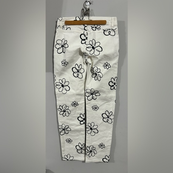 Reformation Julianna Zip Mid Rise
Straigt Leg Jeans - Picture 2 of 6